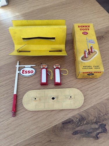 Dinky toys 781 - dinky,