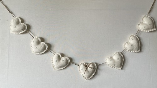 Heart garland bunting - garland, peony