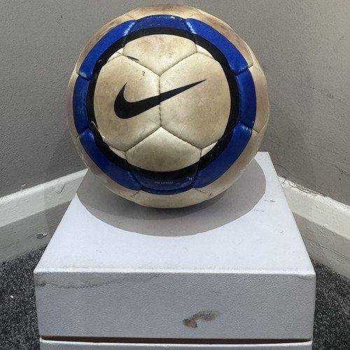 Nike the premier league - nike,