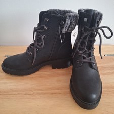 Landrover Womens Black Faux Fur Trim Ankle Winter Boots UK size 4 / EU 37