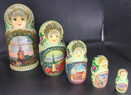 Piece russian matryoshka - 5,