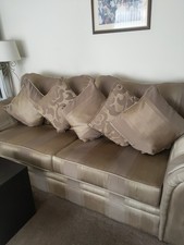 1 ,3 Seet Sofa And 1, 2 Seet Sofa Was £3.500 Sell For £500 Needs Cleaned .
