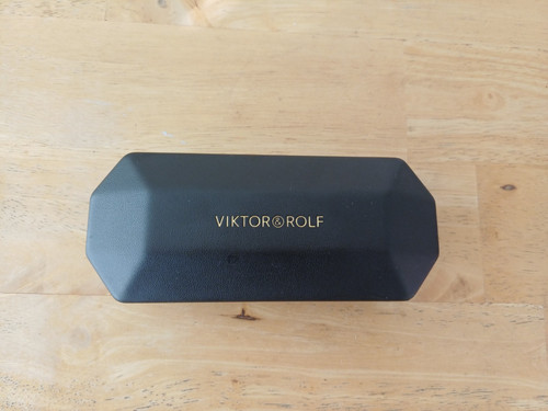 Victor rolf hard - victor, case