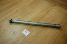 Honda NC750 X / XD RC72 DCT 14-15 Swingarm Axle 257-043