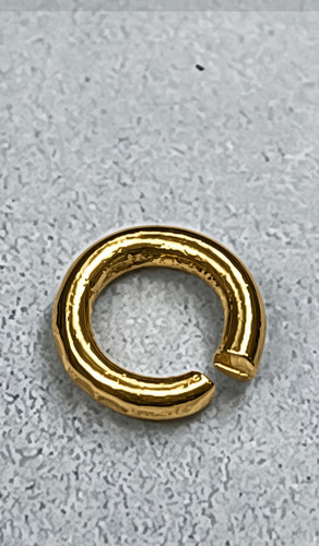 22ct solid yellow gold - yellow,