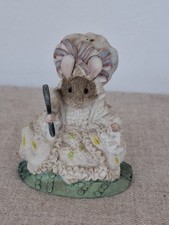 Border Fine Arts The World of