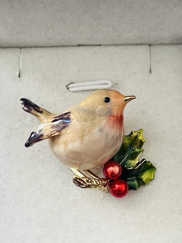 Robin bird brooch - 3d,