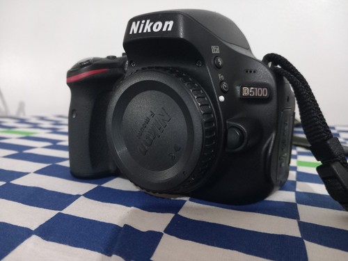 Nikon d5100 2mp digital slr - 16.2mp,