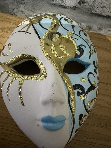 Venetian style mask mardi gras - venetian-style,