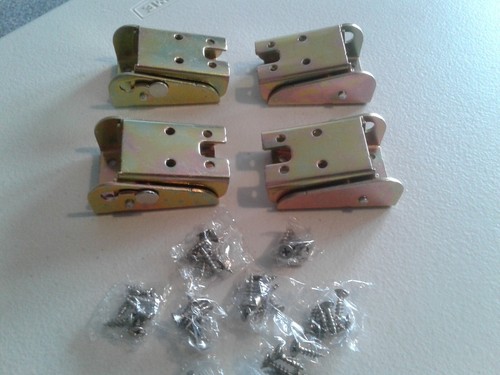 Brass table leg brackets set