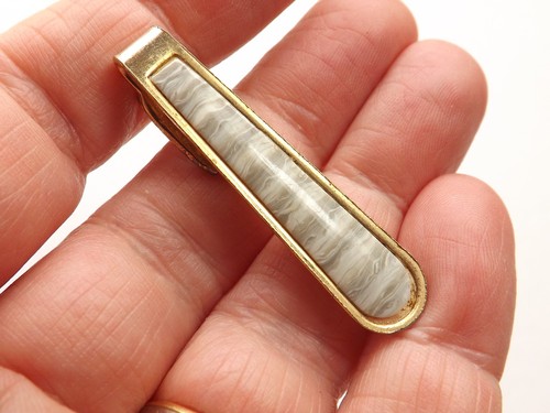 Vintage 1950s 1960s - tie, clip