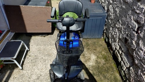 Wheeled electric mobility - 4-wheeled,