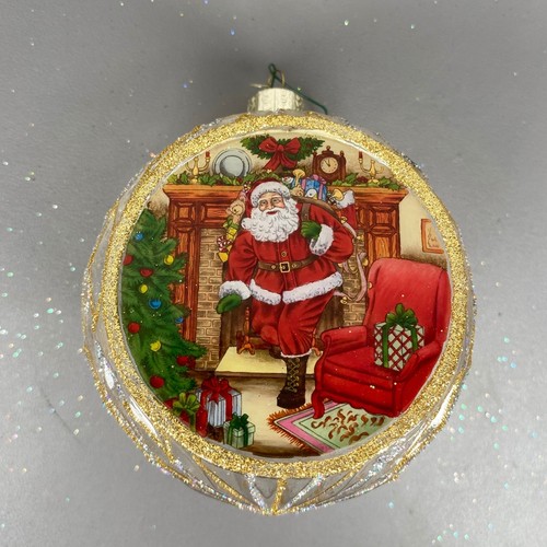 Old world christmas santa - world,