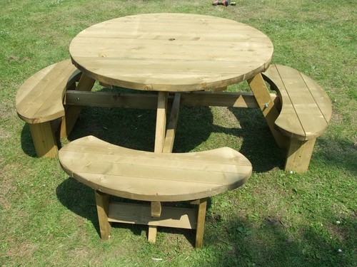 Round picnic table - , bench