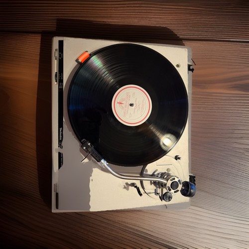 Technics turntable - technics,