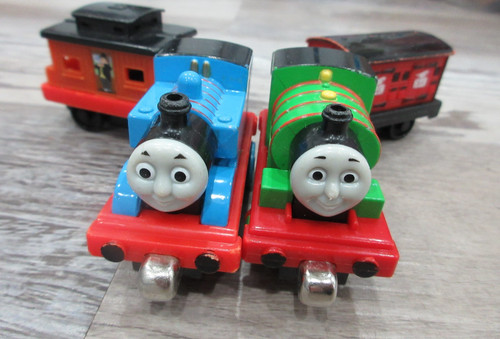 Pull zoom thomas - zoom, percy