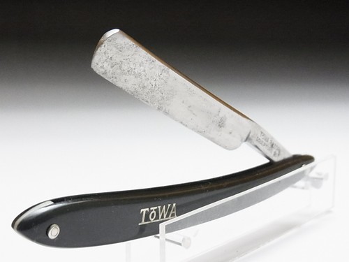 Rare towa sculpture cut - rare!,