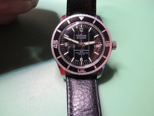 SICURA CARDINAL DIVE WATCH IN