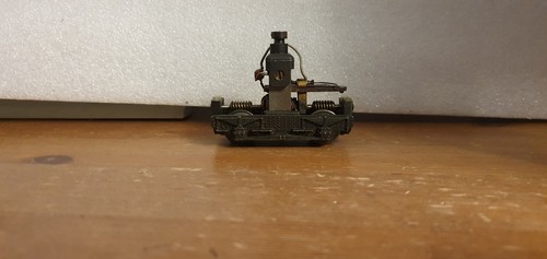 Tri ang 4sub - sr, emu