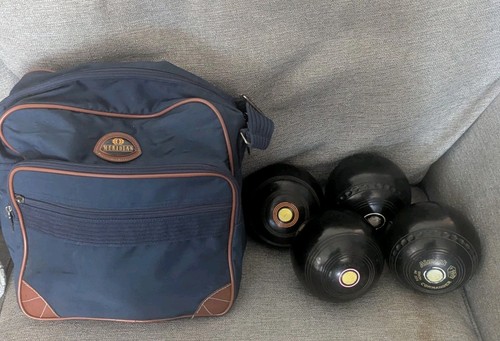 Lawn bowls 1x4m - lawn, x