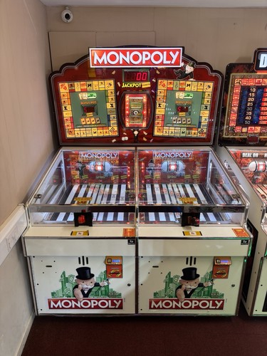 Monopoly roll down - down, arcade