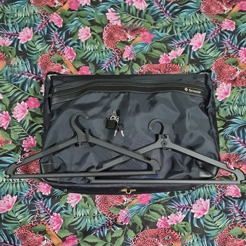 Samsonite suit carrier case - samsonite,