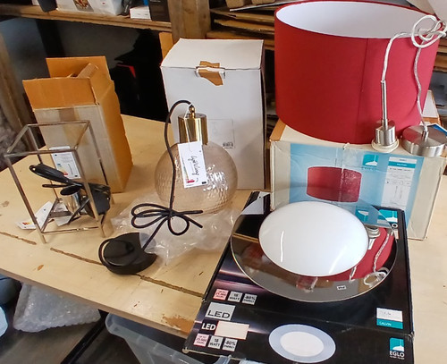 Job lot new home lighting - lot, of