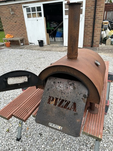 Outdoor pizza oven corten - pizza,
