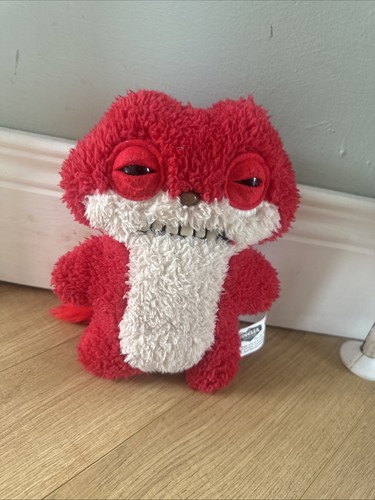 Red squirrel juggler soft - red,