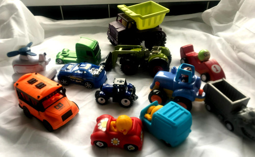 Bundle lot toy vehicles - bundle, 12