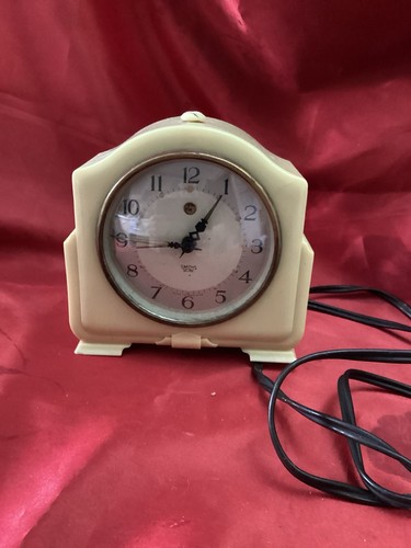 Nice old vintage smiths 240 - vintage, v