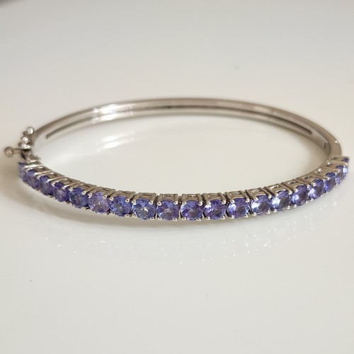 Tanzanite oval bangle in - tanzanite,