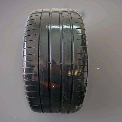 Pirelli 275 tyre - pirelli, (97y)