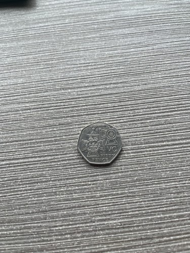 2006 victoria cross 50p coin - 50p,