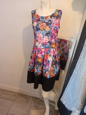Size 12 Evita Floral Skater