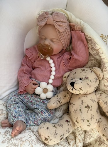 Adorable full silicone - full,