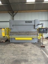 Edwards Pearson RT4 3m x 100 Ton CNC Press Brake With Tooling