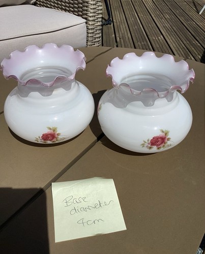 Vintage ruffled milk glass - milk,