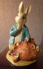 The World of Peter Rabbit Money Box Beatrix Potter 1994