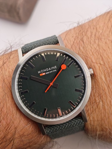 New mondaine classic - new,