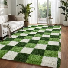 Nuttumico Modern Checkerboard