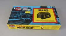 Vintage Airfix HO/OO Railway