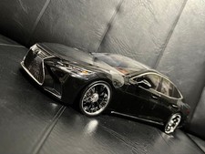 Lexus LS500h 1/18