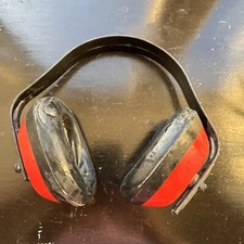 ECONOMY EAR MUFF DEFENDERS EAR PROTECTION B BRAND BBED