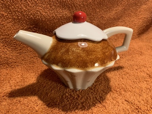 Vintage swineside teapottery - vintage,