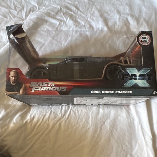 Jada toys 2006 - dodge, charger