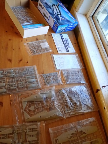 47d scale model kit - scale,