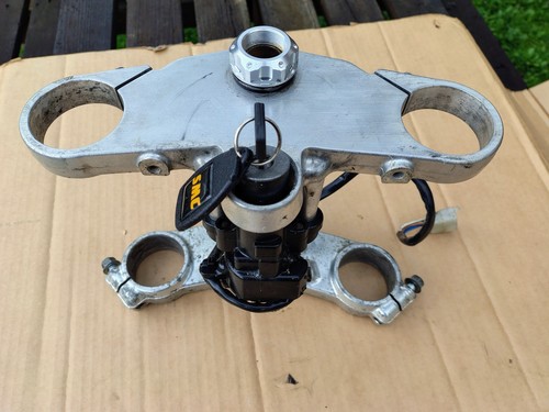 Kawasaki zx7r triple clamps - zx7r,