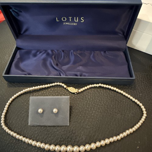 Original lotus simulated pearl - simulated,