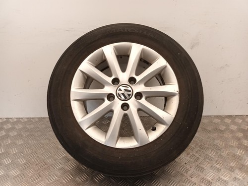Golf 15 inch alloy - 04-09,
